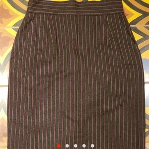 DONATEDPink and Black Pinstripe Skirt💕🖤